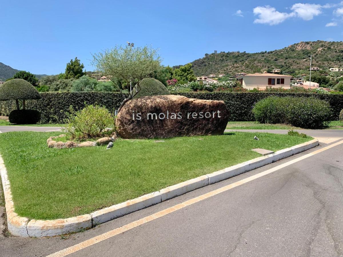 Villa Zippiri Is Molas Пула Екстериор снимка