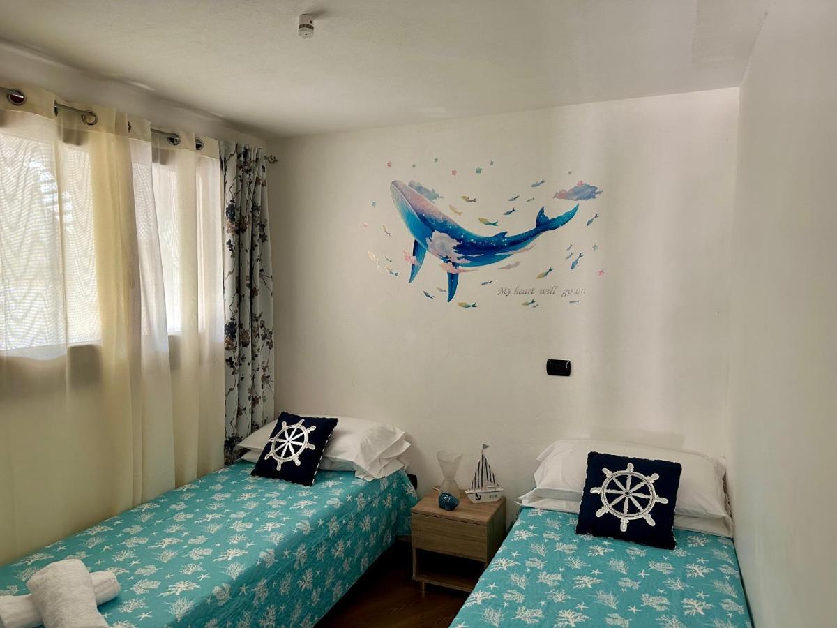 Villa Zippiri Is Molas Пула Екстериор снимка